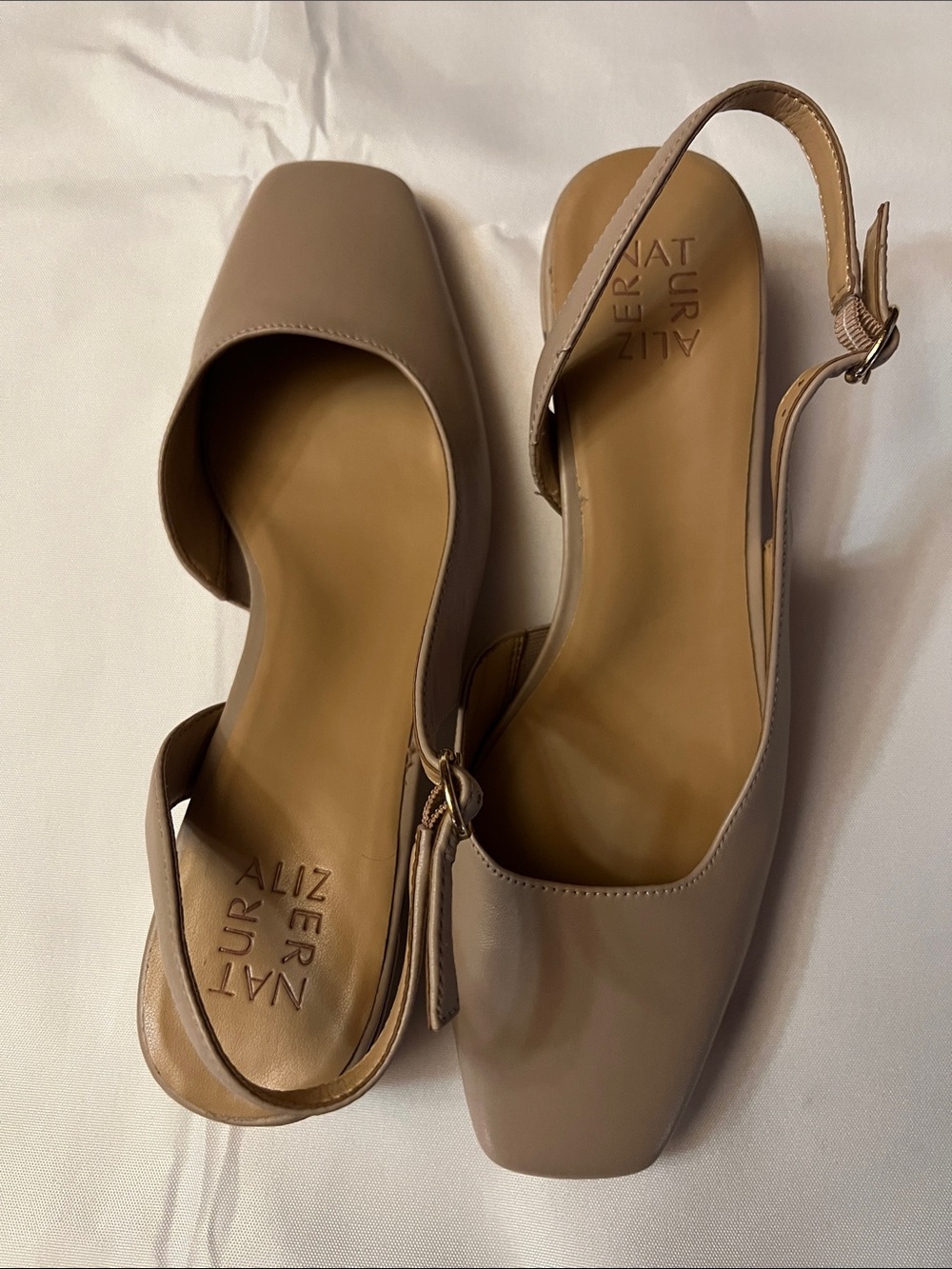 NATURALIZER JAYLA SLINGBACK PUMP size 10M - Picture 2 of 11